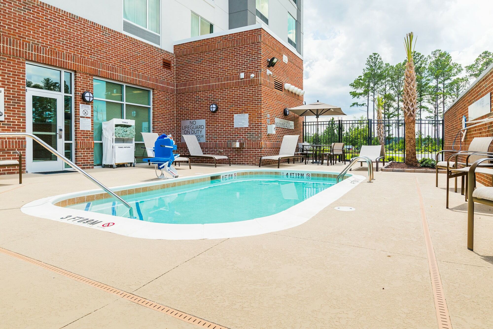 Courtyard By Marriott Columbia Cayce Otel Dış mekan fotoğraf